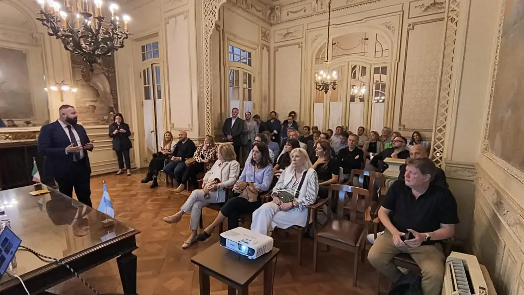 Cultura, turismo y gastronomía de Italia en Rosario.