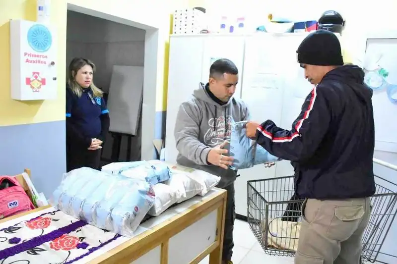 Nutrifor sigue con la entrega de 
alimentos a escuelas de la ciudad capital