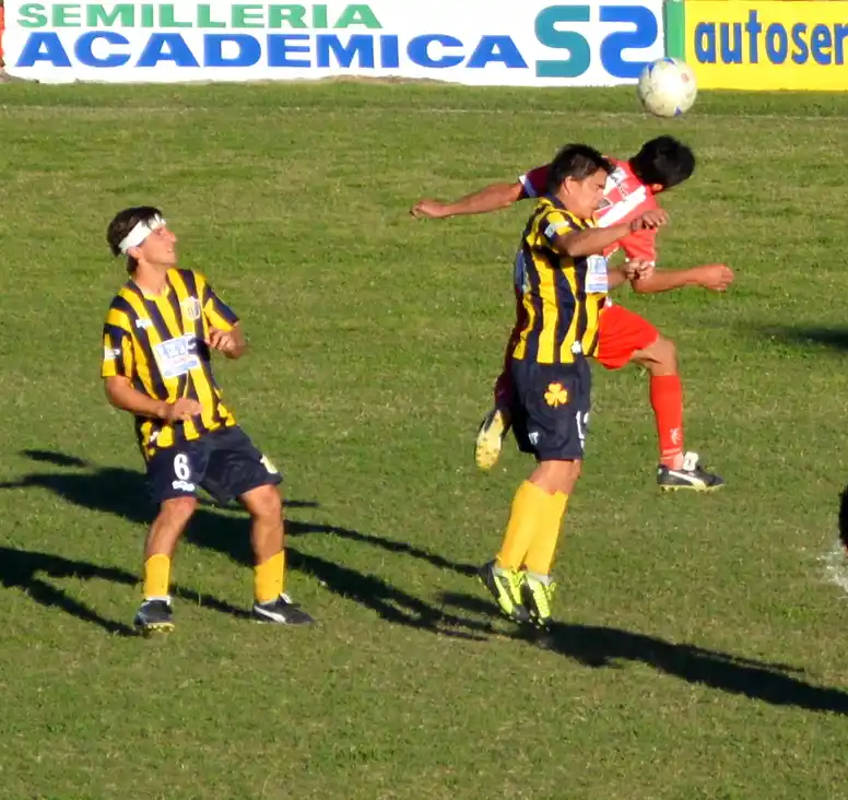 Juventud Urdinarrain le metió cuatro a Black River 