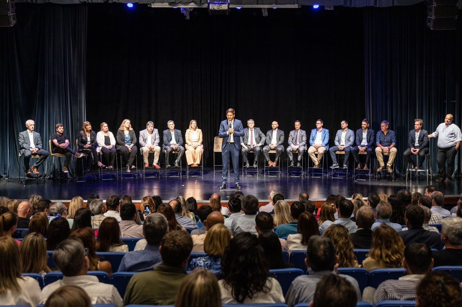 El encuentro se llevó a cabo este jueves en el local del Sindicato Luz y Fuerza, en la ciudad de Santa Fe.