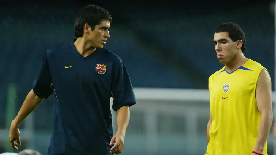 Riquelme “es un ídolo pero como persona deja mucho que desear”, dijo Tévez