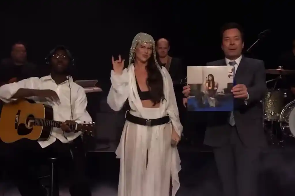 Nathy Peluso en el show de Jimmy Fallon