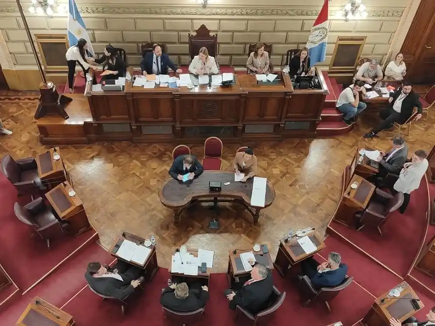 El oficialismo tiene 14 de las 19 bancas del Senado de la Provincia de Santa Fe. Foto: Archivo