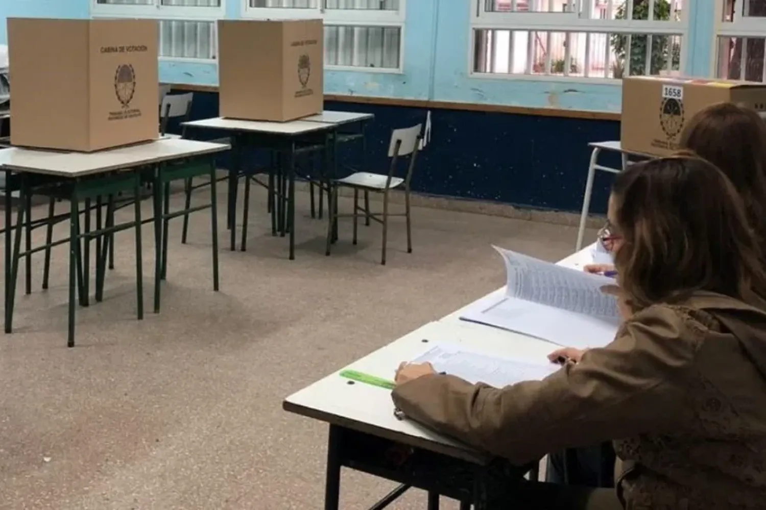 PASO en Santa Fe: ¿Qué ocurre si no me presento como autoridad de mesa?