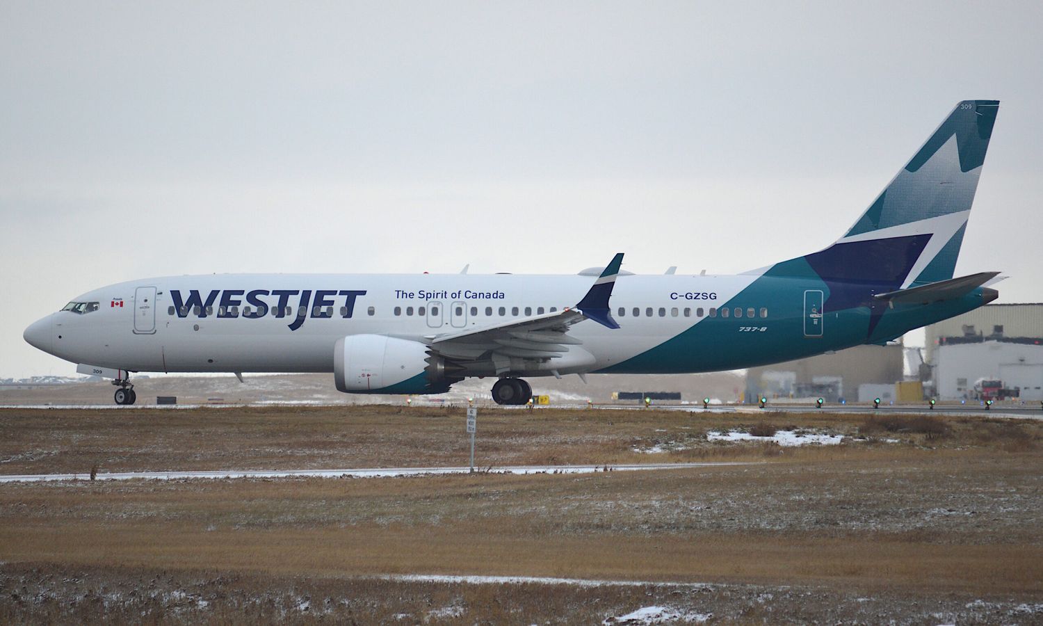 Reciclando aviones: WestJet sumará tres Boeing 737 MAX que pertenecían a Lynx Air