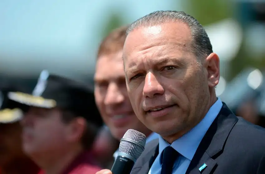 Para Sergio Berni, hay que "ir a una cuarentena de verdad, donde todo esté cerrado"