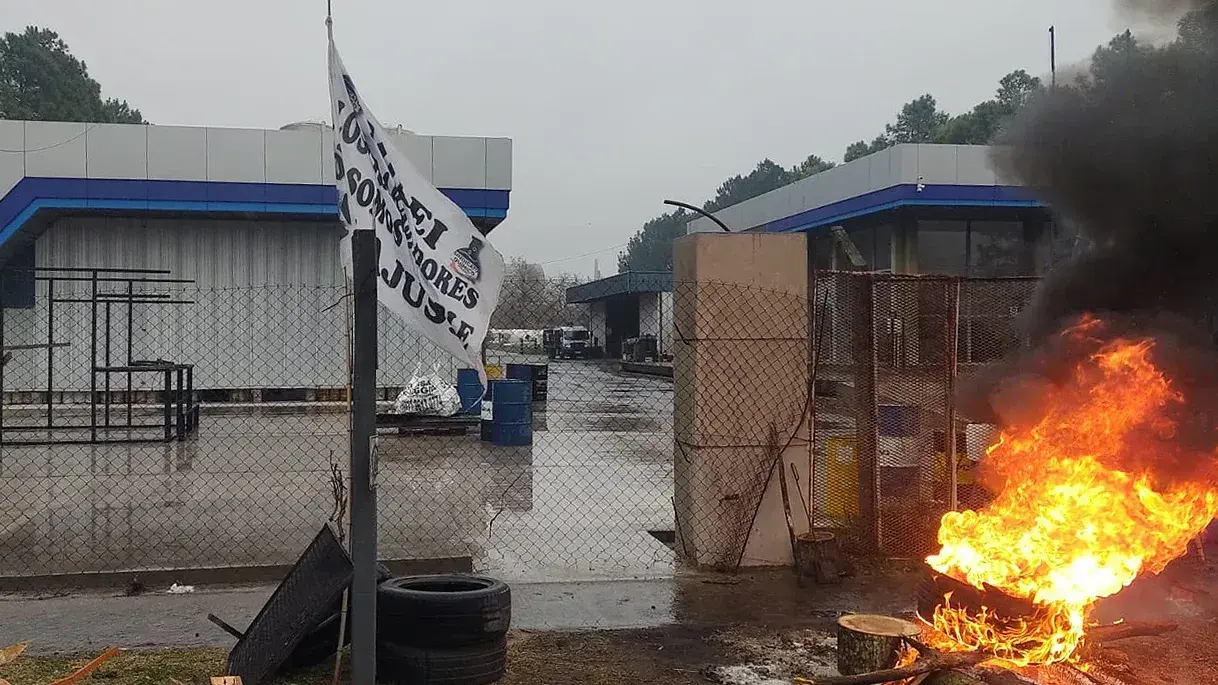 El Sindicato de Químicos mantiene una protesta pacífica en la empresa desde fines de abril.