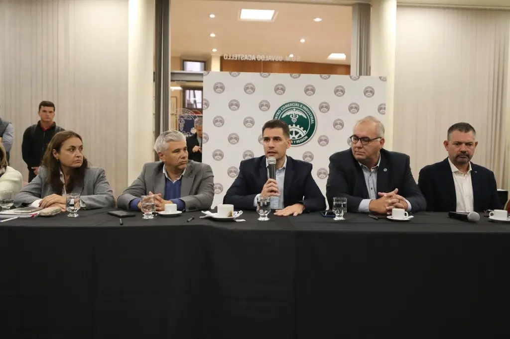 El intendente encabezó la actividad en el CCeIRR