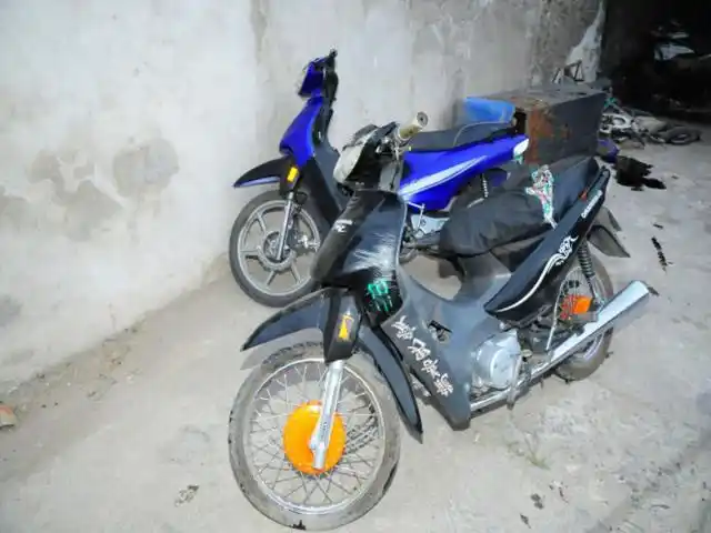 Varios detenidos y motos secuestradas por la Policía

