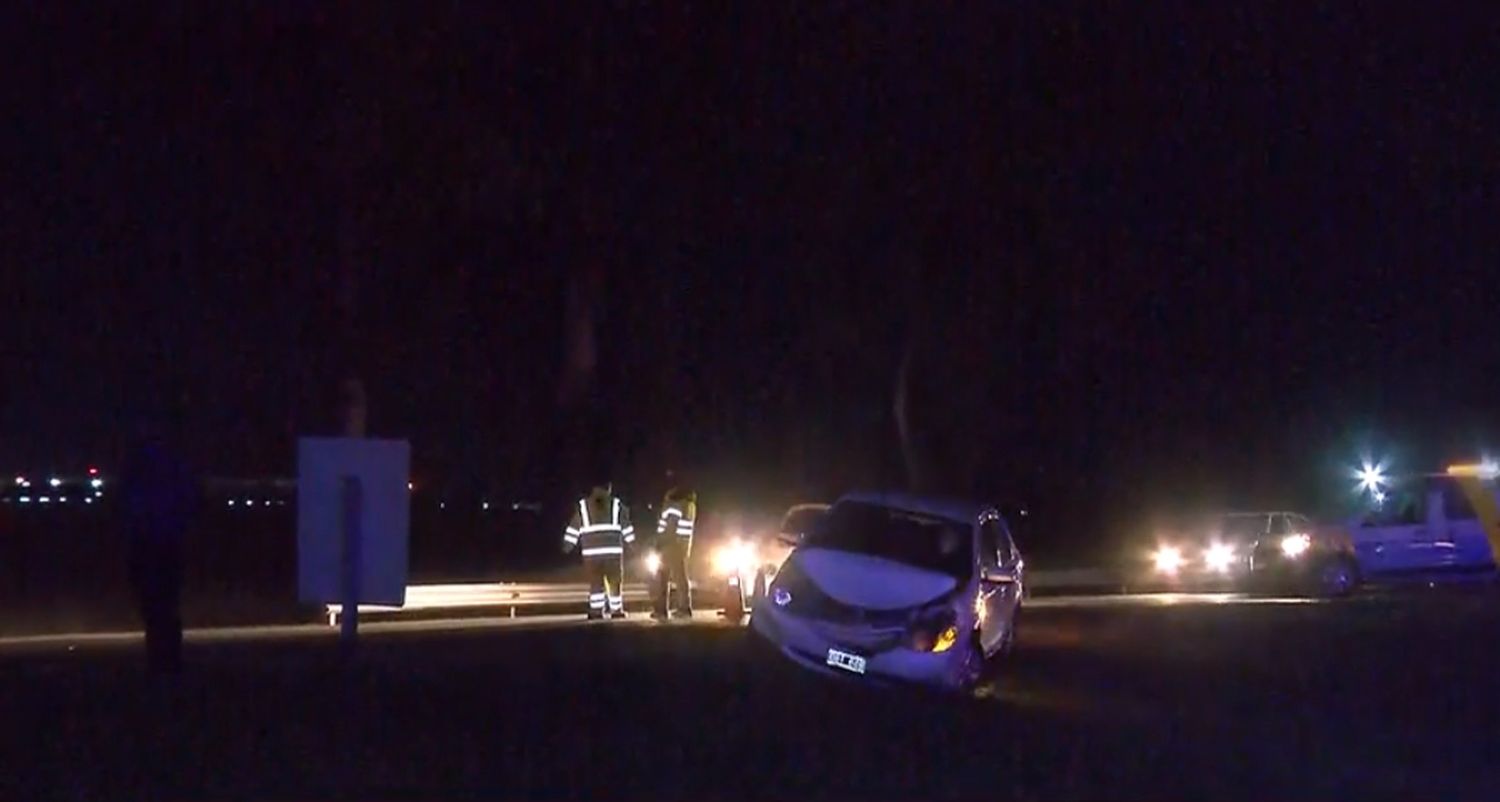 Accidente fatal en la Autopista a Córdoba: intervinieron un auto, una camioneta y un camión