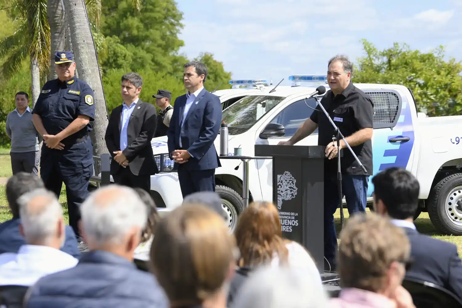 Entrega de patrulleros en San Isidro