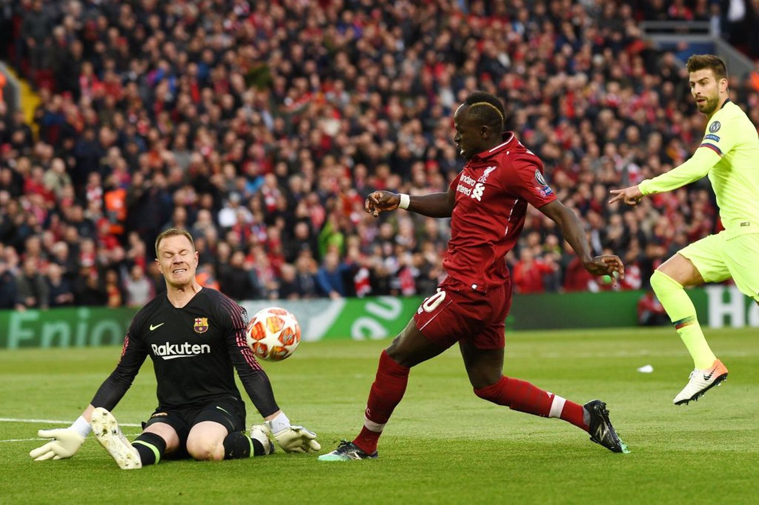  Real Madrid va en busca del senegalés Sadio Mané