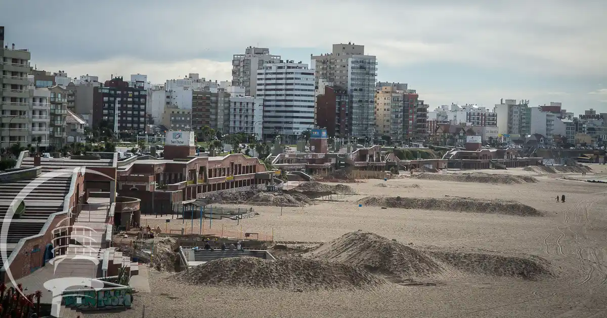 Un hombre murió ahogado tras tirarse al mar en la Perla