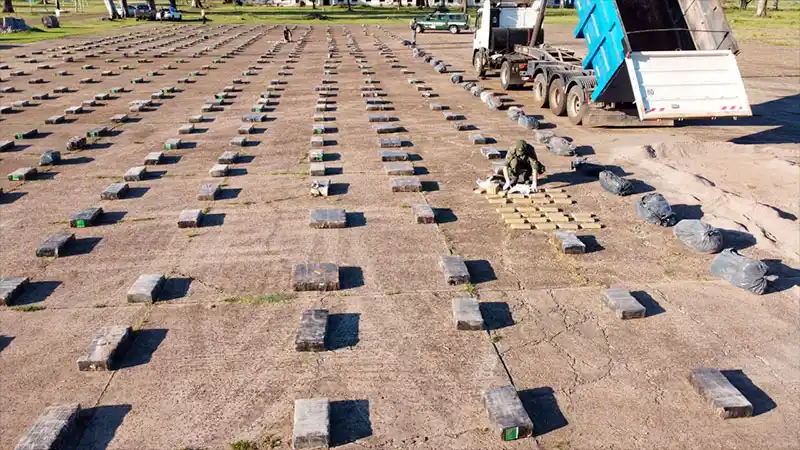 Secuestraron toneladas de marihuana que era transportada por la Ruta 14