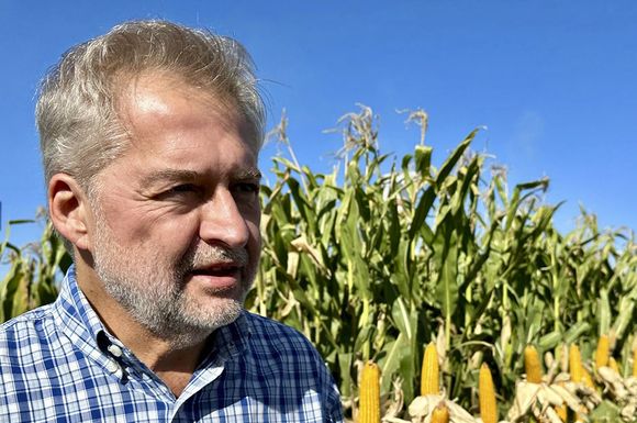 Mirabella expone sobre el proyecto de ley de su autoría sobre retenciones 0