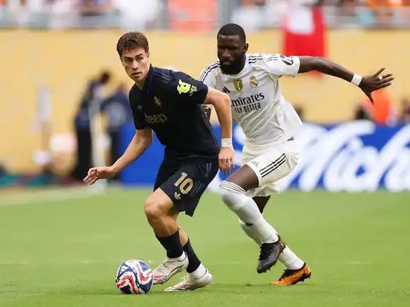 Real Madrid se impuso por jerarquía y avanzó a cuartos de final del Mundial de Clubes