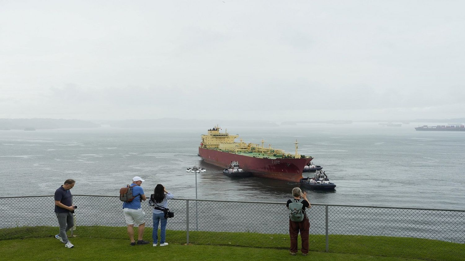 Turistas de EE. UU. en Panamá refutan a Trump: «El canal es panameño»