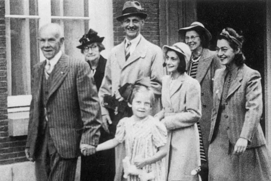 Murió la hermanastra de Ana Frank