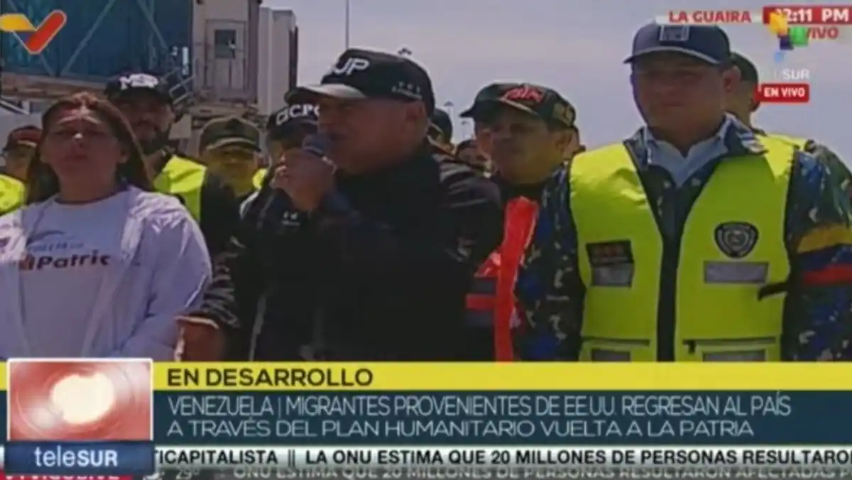 Llegó en vuelo del Plan Vuelta a la Patria un MIEMBRO DE UNA BANDA, pero no es del Tren de Aragua