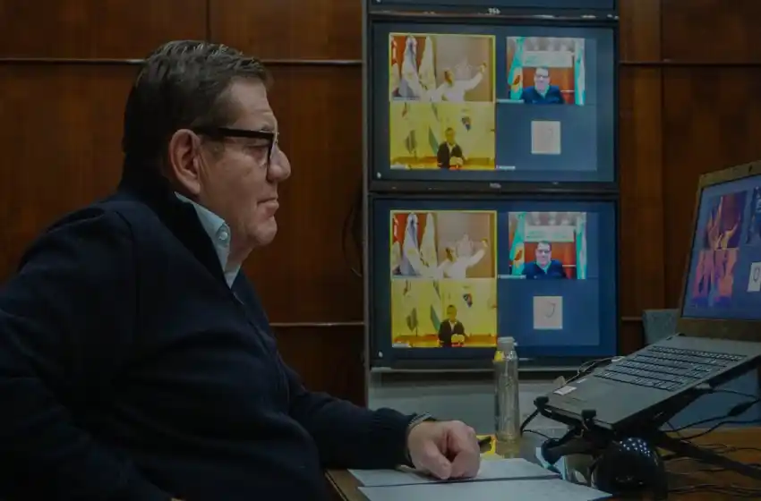 Montenegro, junto a sus pares de Rosario y Córdoba, insistió con el pedido de subsidios para el transporte