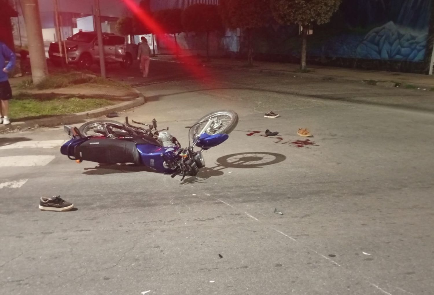 Accidente de tránsito en Del Valle y Laprida, este sábado en horas de la madrugada.