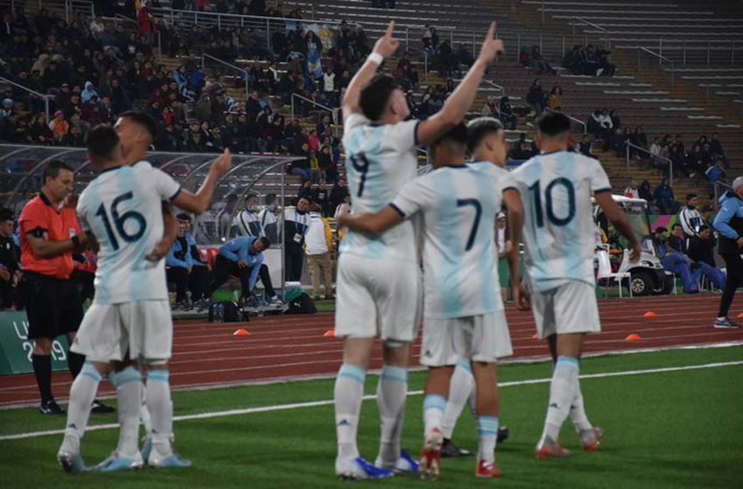 Argentina borró a Uruguay y se metió en la gran final
