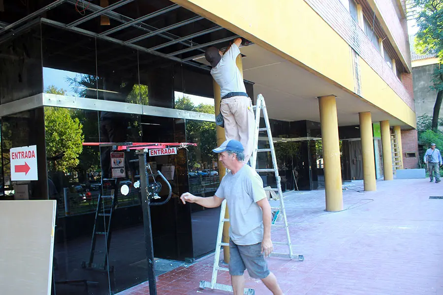 Avanza la reparación en el edificio del Centro Cívico