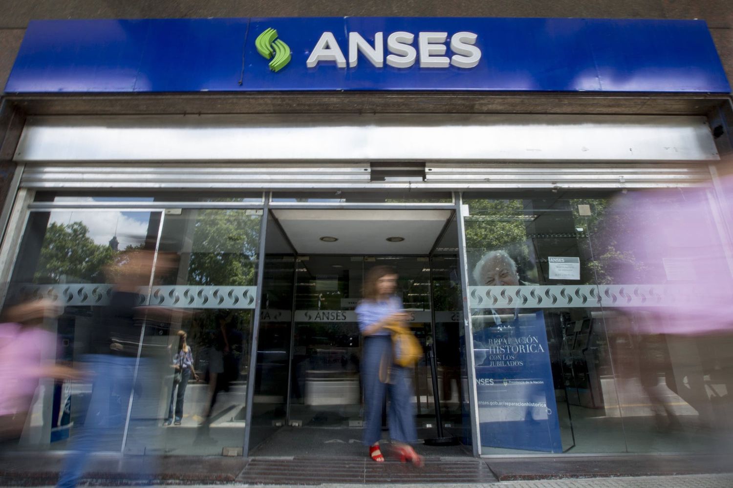 Anses: tres beneficios que pueden recibir o tramitar desde mayo los jubilados