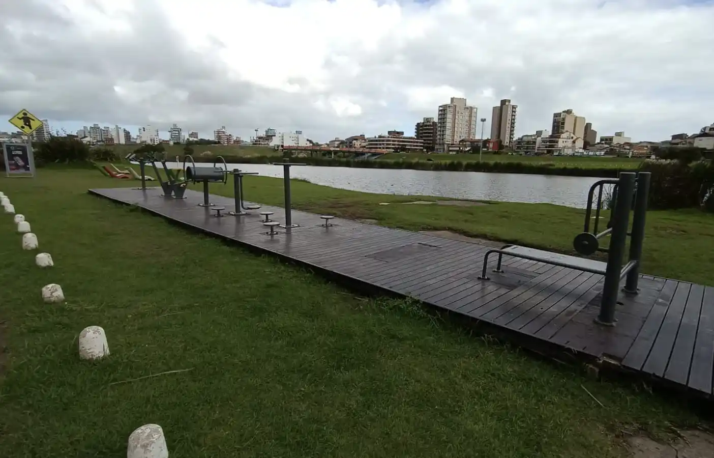 Punta Mogotes mejora sus instalaciones de cara al verano.