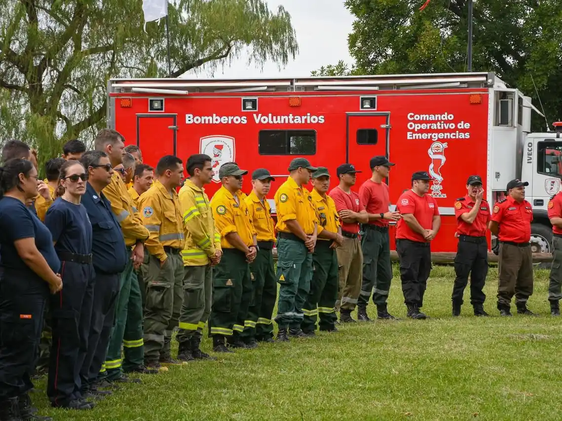 Santa Fe firmó un convenio con otras provincias y la Nación para mejorar la protección del Delta del Paraná contra los incendios