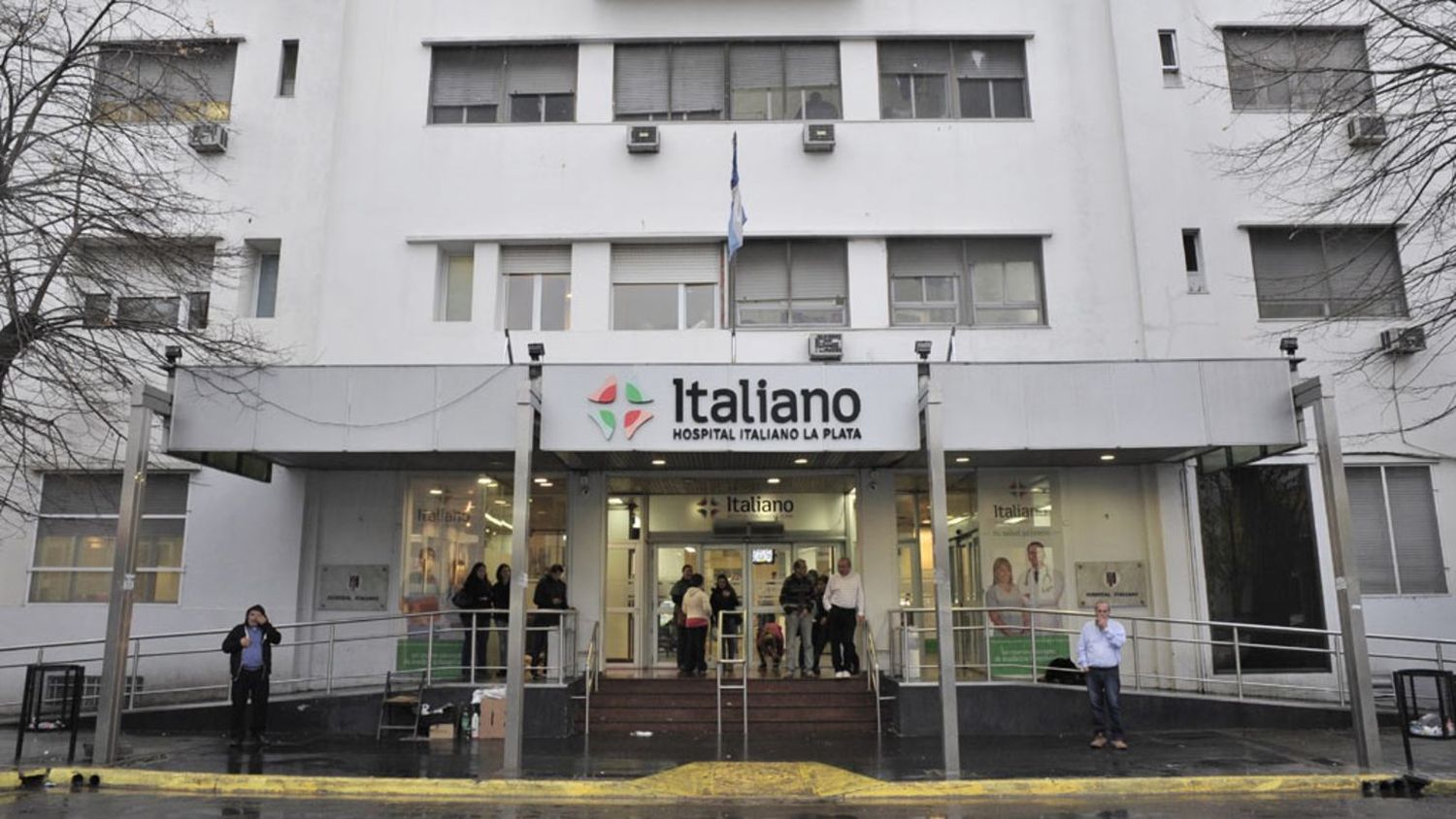 Tragedia en La Plata: retiran todos los productos del laboratorio involucrado en las muertes del Hospital Italiano