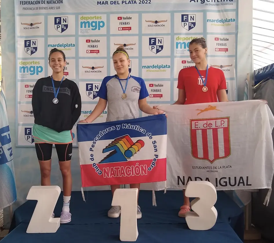 Natación: Candela Raviola, campeona provincial