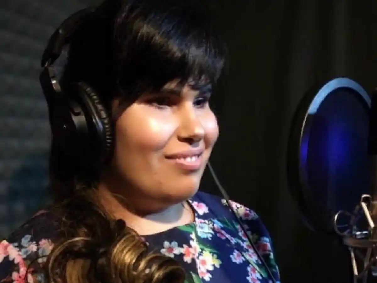 Mili pone su voz para  estar más cerca del sueño de ver 