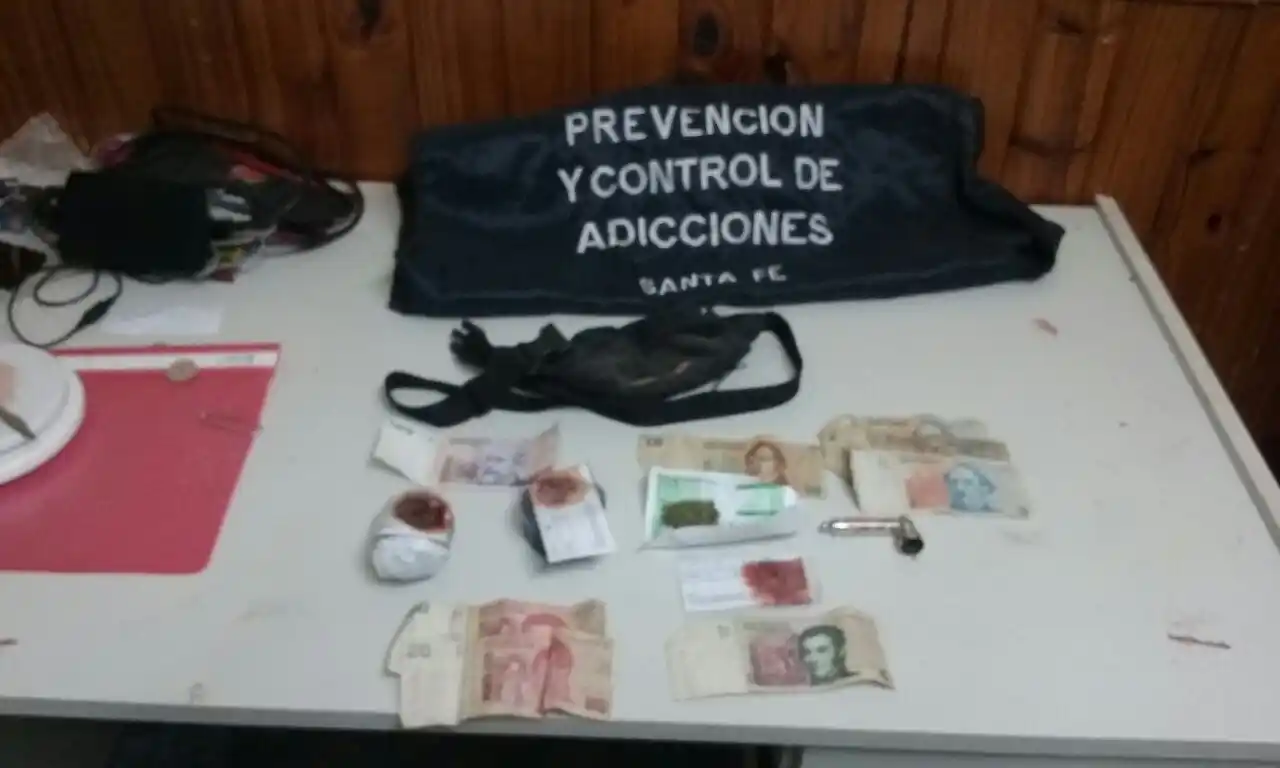 Secuestraron marihuana y detuvieron a un joven en Helvecia