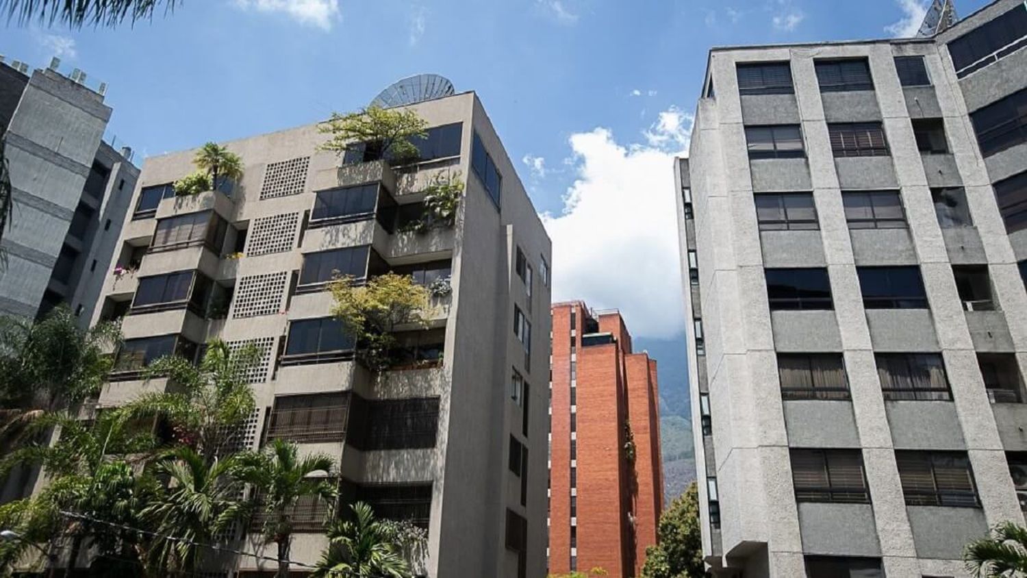 INCREÍBLE la manera como se han devaluado las viviendas en una década