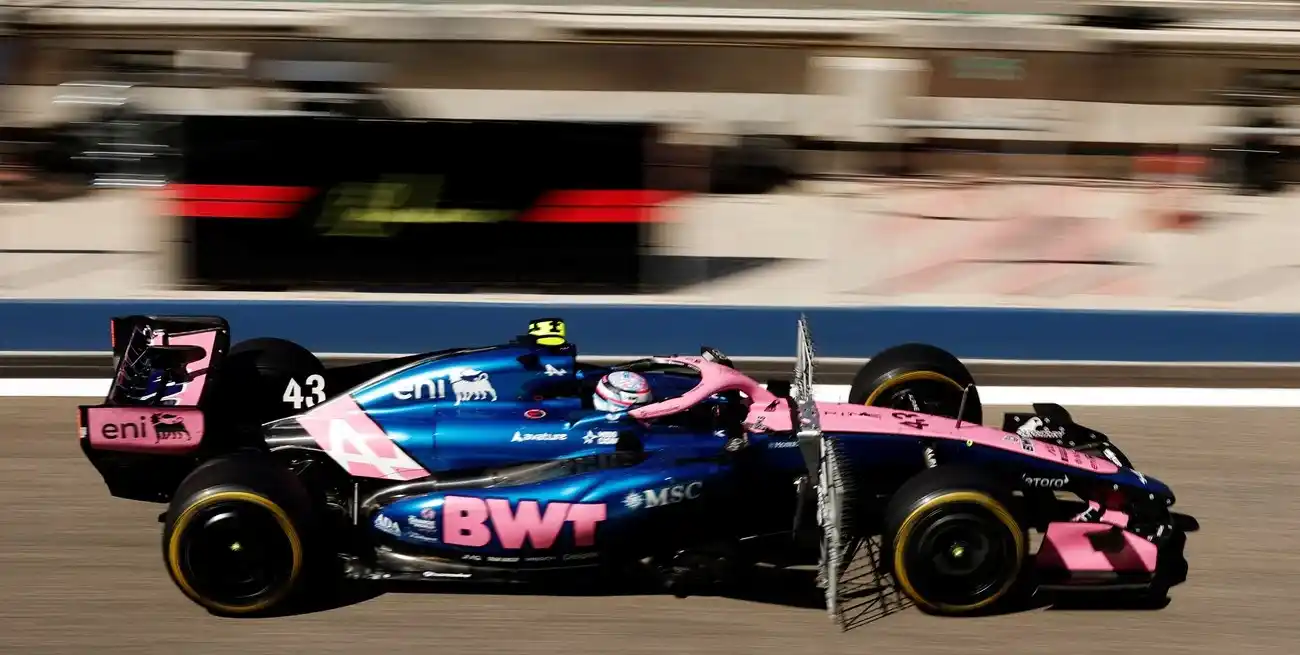 Colapinto continúa su preparación con Alpin. Credito: REUTERS/Hamad I Mohammed