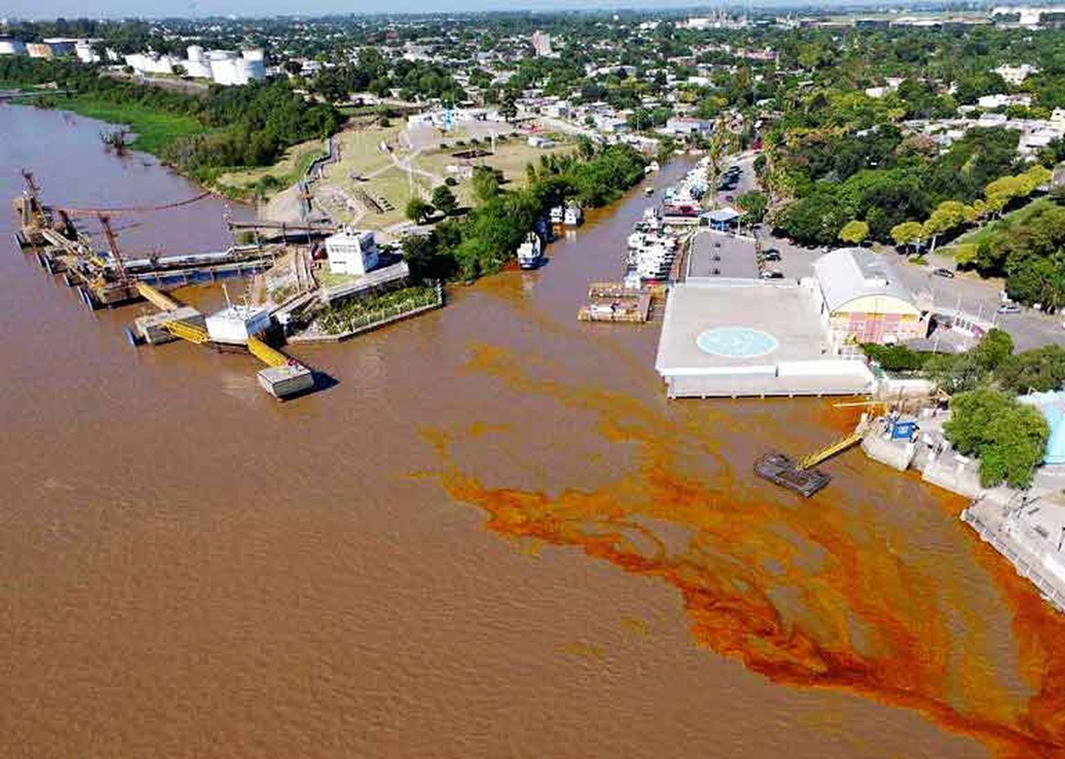 Derrame de aceite en el Paraná: “Hubo preocupación”