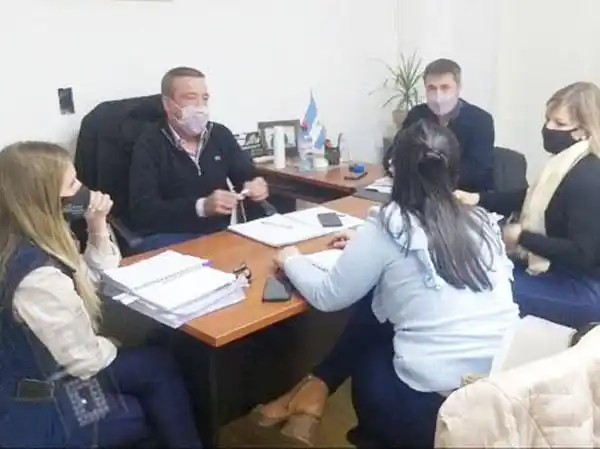 Becas municipales para estudiantes concordienses 