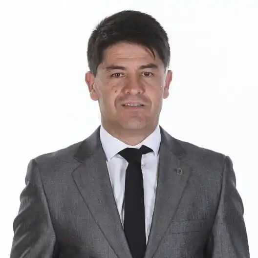 "Charly" Macías dirigirá a La Unión