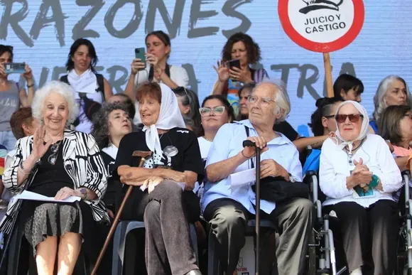 Día de la Memoria: Madres y Abuelas de Plaza de Mayo apuntaron fuertemente contra el Gobierno