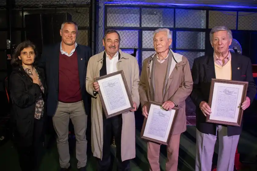 Universitario comienza a vivir el centenario de su fundación