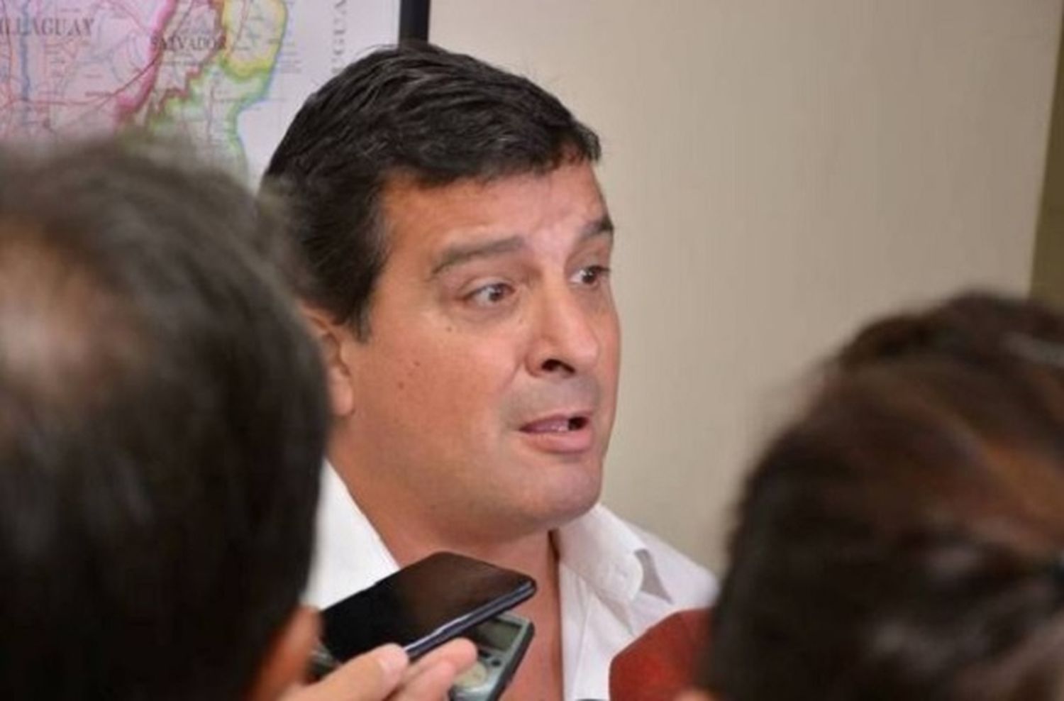 Casaretto a Kerr: “El Gobierno Nacional está desertando de la política de viviendas”