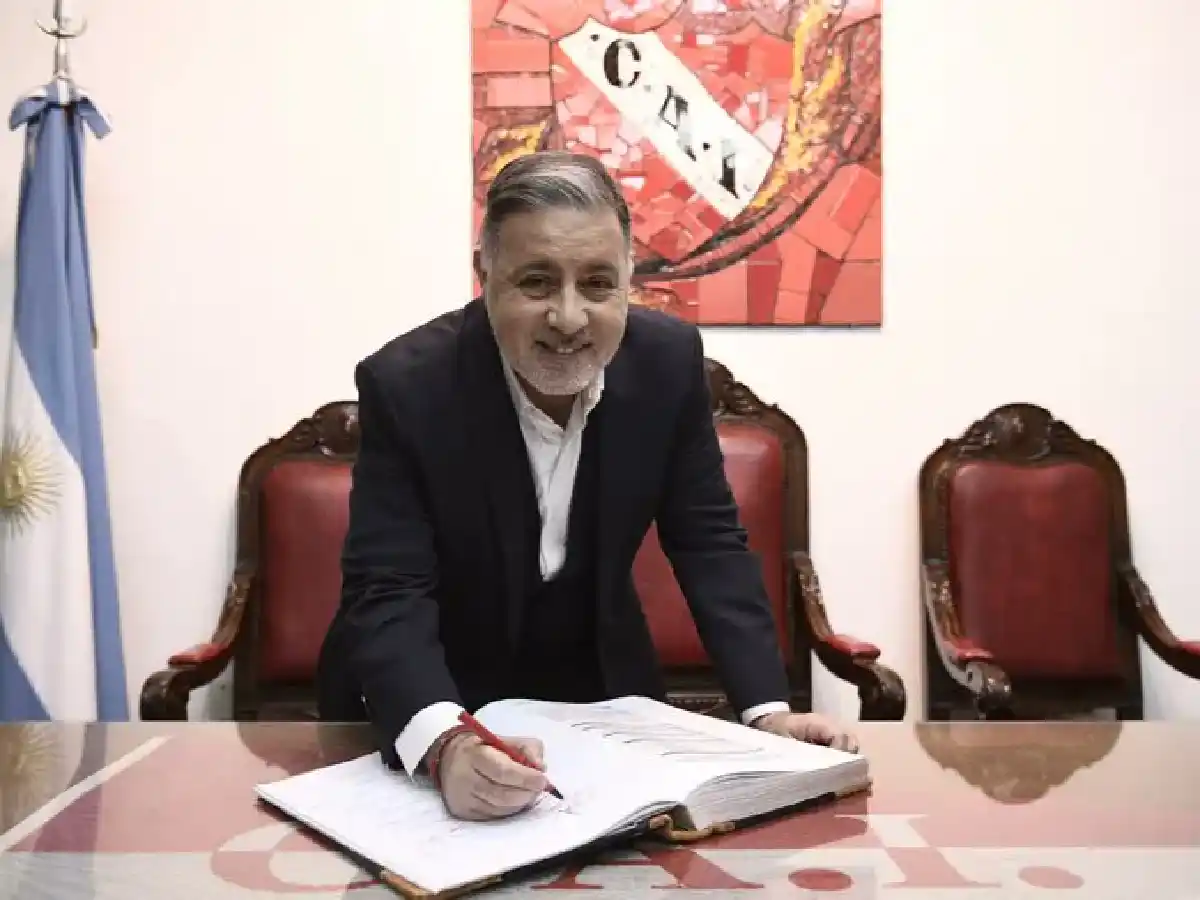 Doman respaldó a los jugadores del “Rojo”