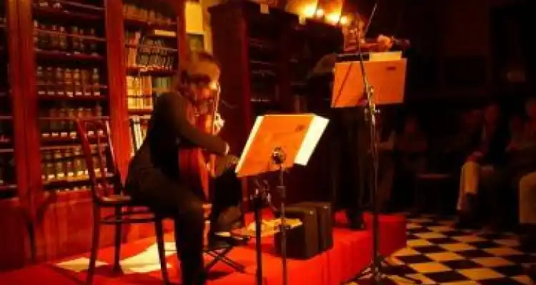 Guitarra y Violín