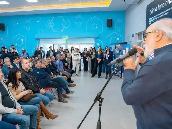 El CID comenzó los cursos de alfabetización digital