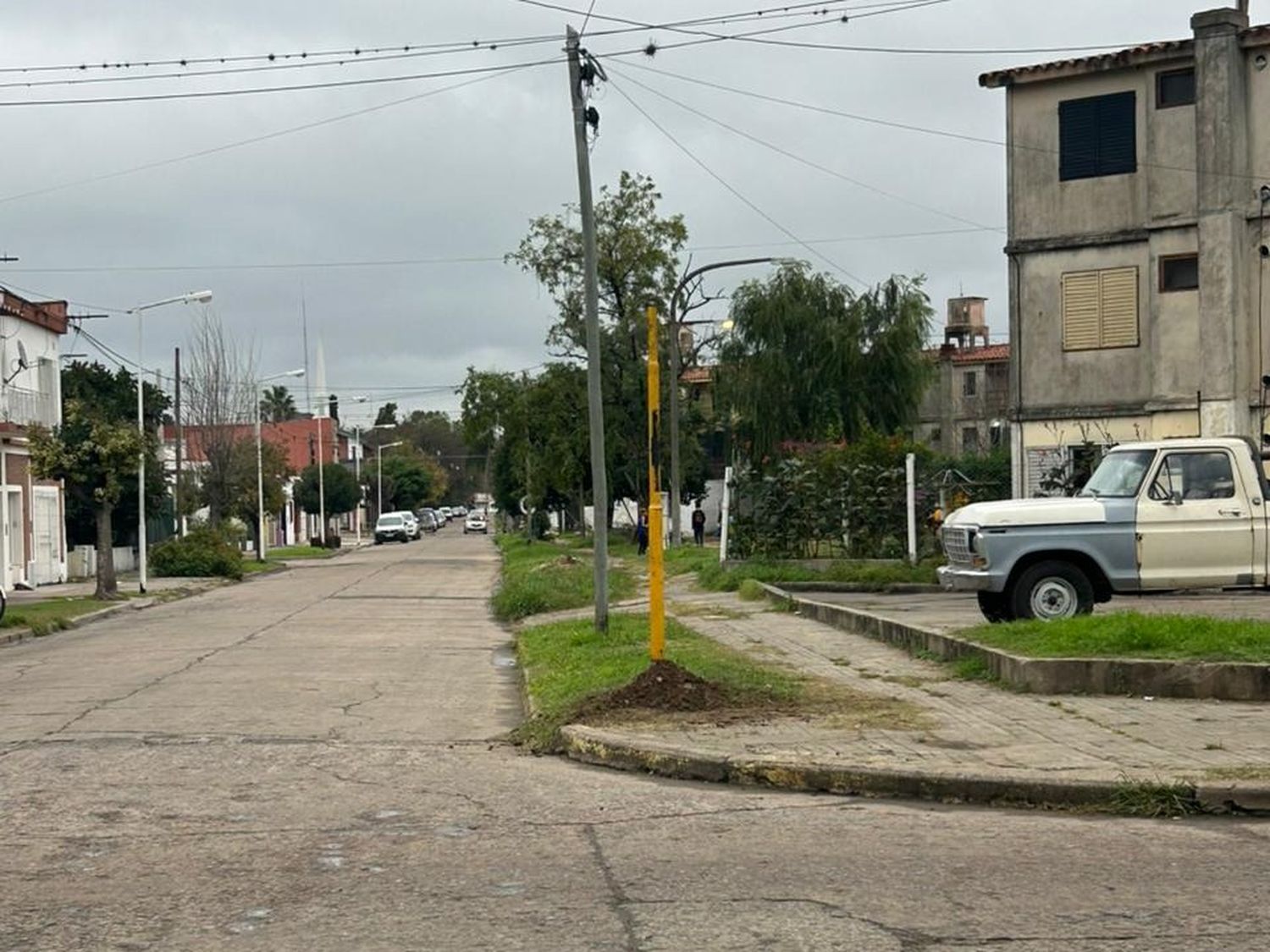 Semáforos de Belgrano y Casella: "Van por partes"