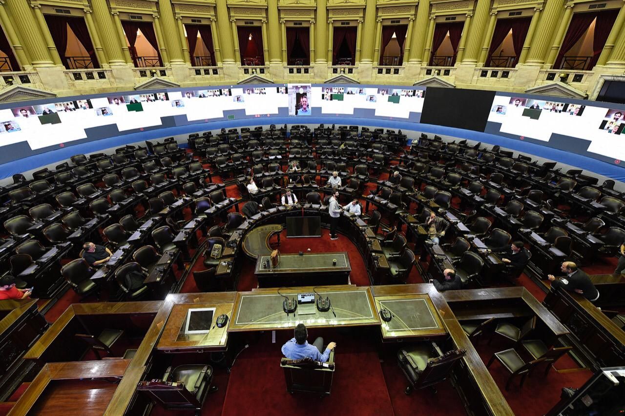 Seguilo en vivo: Diputados hace un simulacro de sesión virtual con la capacitación de la Ley Micaela