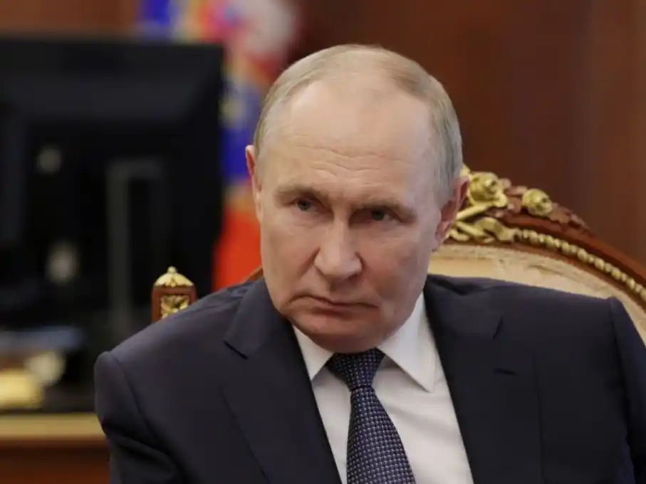 putin cara de enojado