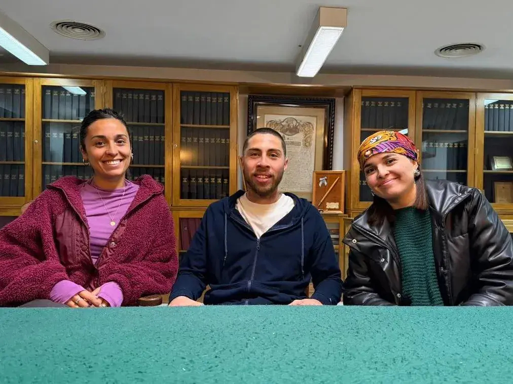 Micaela Barragán (estilista), Pablo Dore y Juliana Rivarola (barberos)