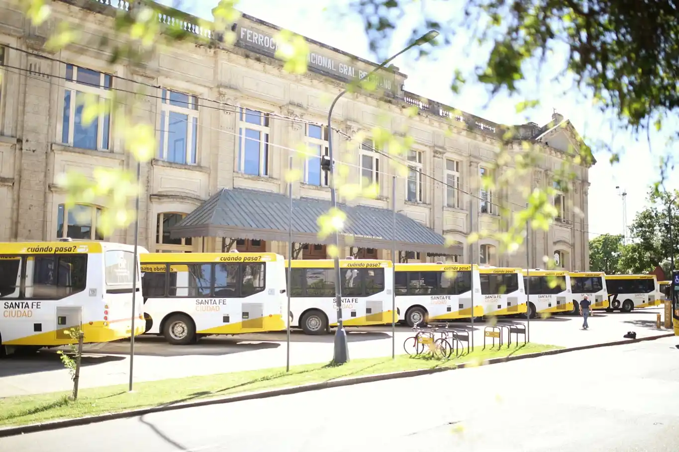 Se renovó toda la flota de colectivos de Línea 16